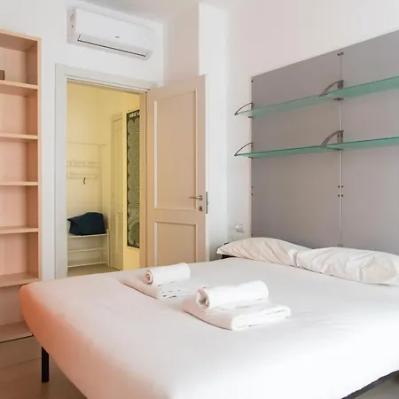 Apartment Youhosty - Pirelli 28 Milan