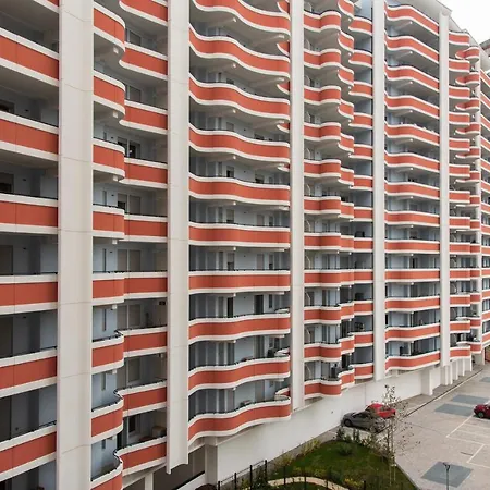 Apartment Youhosty - Pirelli 28 *