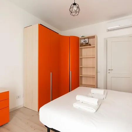Apartment Youhosty - Pirelli 28 Milan